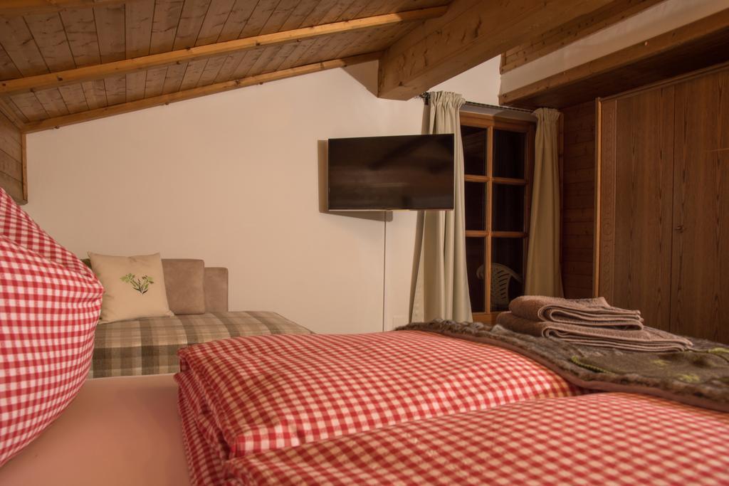 Aparthotel Landhaus Alpenjuwel à Sankt Johann im Pongau Extérieur photo